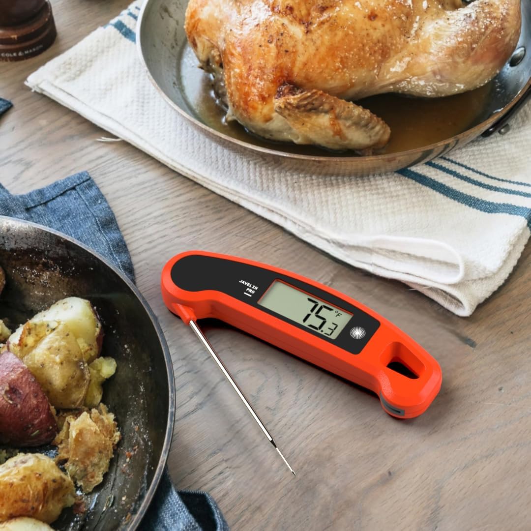 Lavatools PX1D Javelin PRO Duo Ultra Fast Professional Digital Instant Read Meat Thermometer for Grill and Cooking, 110cm Probe, Auto-Rotating Backlit Display, Splash Resistant – Wasabi - Image 4