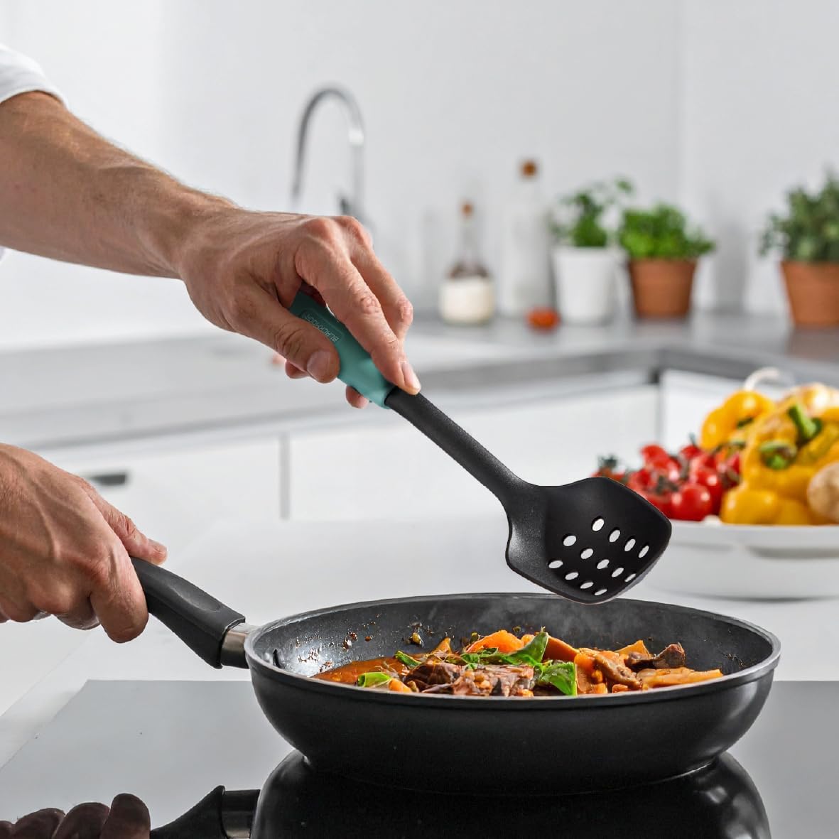 Blackmoor Kitchen Utensil Set 6-Piece with Rotating Stand/Heat-Resistant Nylon/Scratch-Free/Dishwasher Safe/Cooking Tools for All Pan Types 68609 - Image 4
