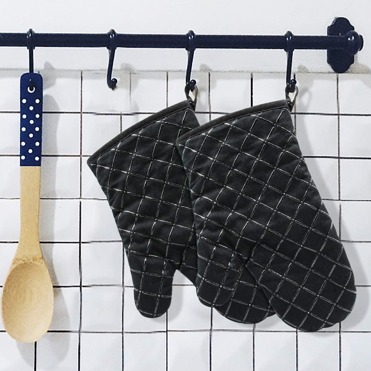 Oven Gloves,Heat Resistant Silicone Oven Gloves Non-Slip Kitchen Oven Mitts for Grilling Cooking Baking Kitchen Microwave Pizza (Black) - Image 7