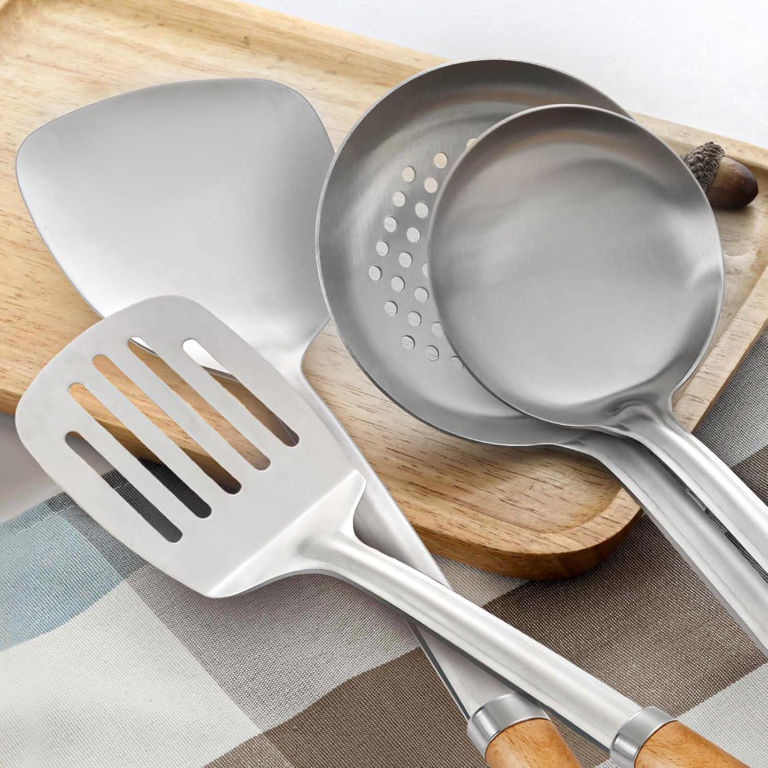 Pleafind Cooking Utensils Set - Stainless Steel Kitchen Utensils Set with Wooden Handle, 4 Pcs Utensils Set Include Wok Ladle, Slotted Spoon, Wok Spatula and Slotted Spatula - Image 4