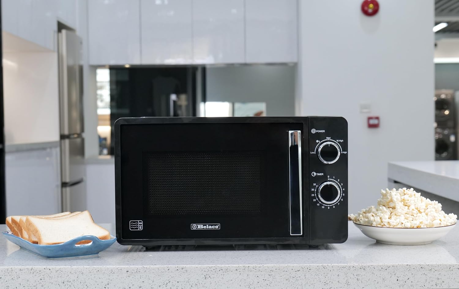 Belaco 800W Microwave Compact Size Microwave Oven with Manual Control, 10 Power Levels, 20L Capacity, Timer Function, Easy Clean Interior Ideal for Home or Office Use - Image 9