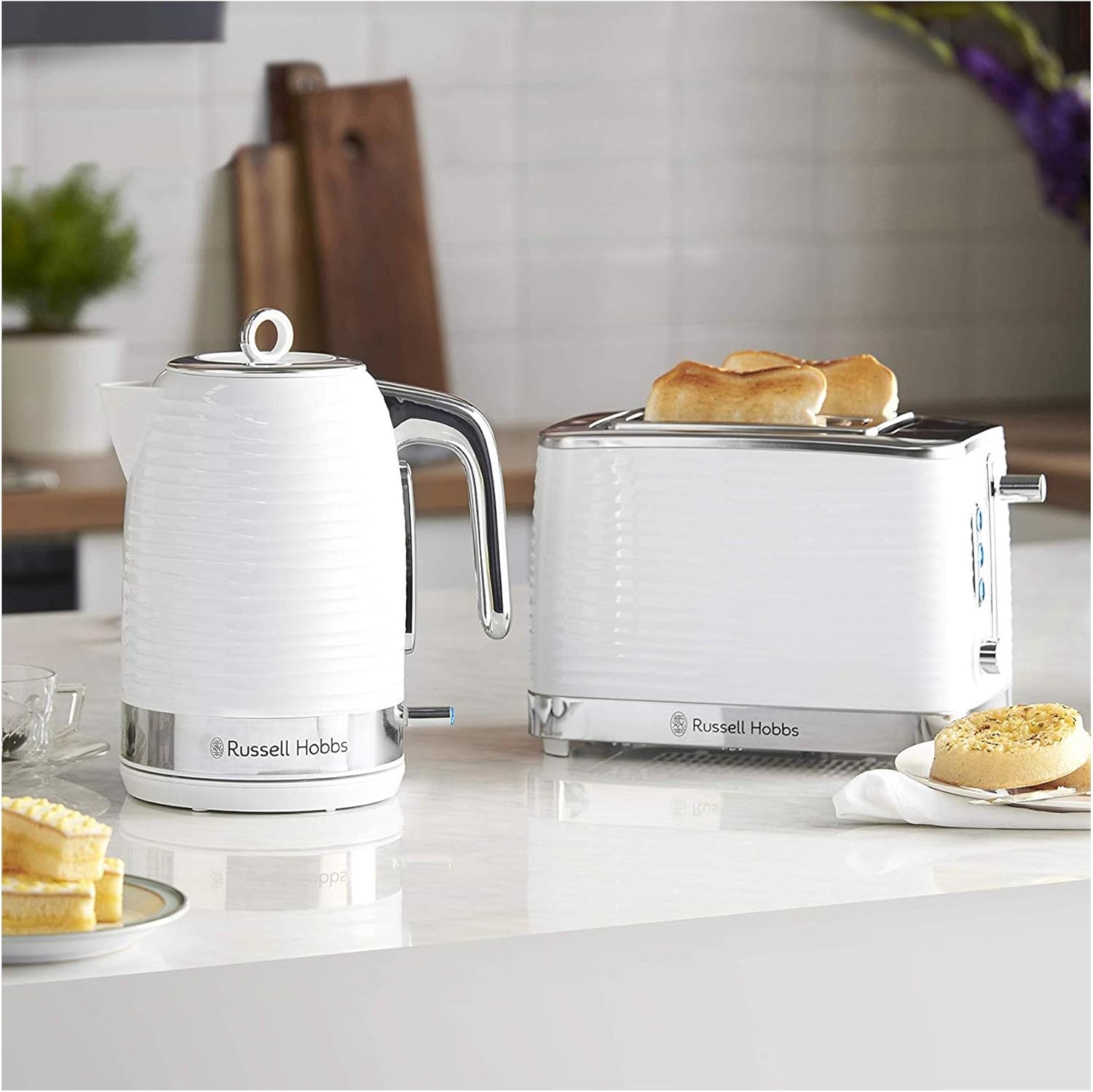 Russell Hobbs Inspire 2 Slice Toaster (Extra wide slots, High lift feature, 6 Browning levels, Frozen/Cancel/Reheat function with Blue LED illumination, 1050W, White textured high gloss) 24370 - Image 3
