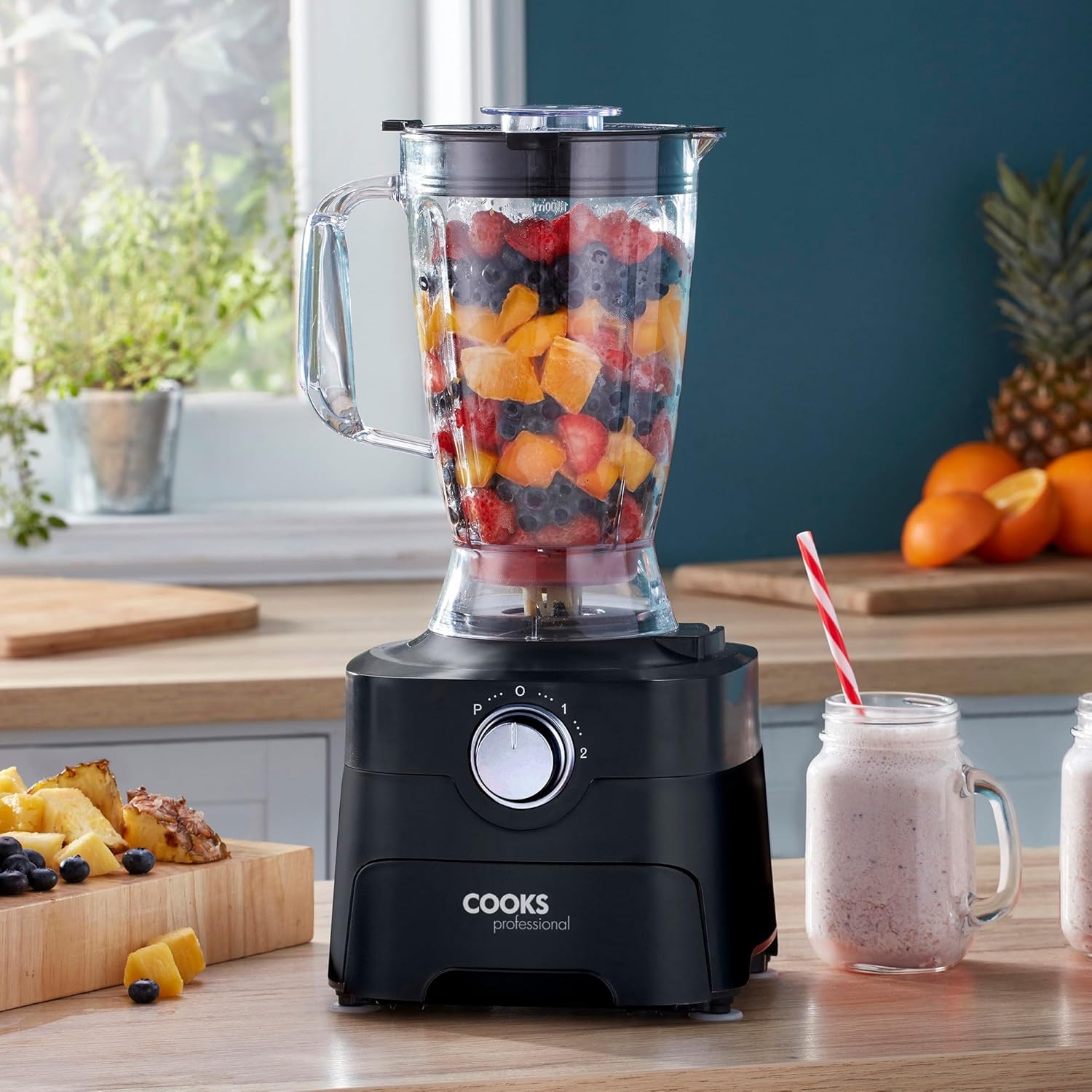Cooks Professional Food Processor 1000W with 7 Blades, 2L Mixing Bowl & 1.8L Blender Jug | Multifunctional Kitchen Chopper & Blender Machine for Chopping Slicing Grating Kneading Blending | Black - Image 3