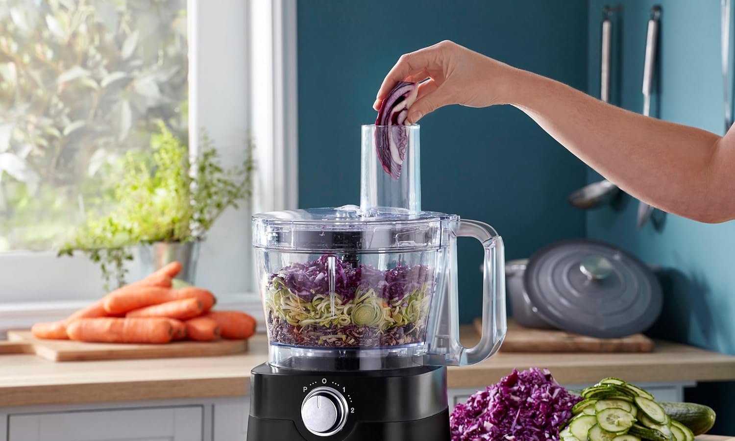 Cooks Professional Food Processor 1000W with 7 Blades, 2L Mixing Bowl & 1.8L Blender Jug | Multifunctional Kitchen Chopper & Blender Machine for Chopping Slicing Grating Kneading Blending | Black - Image 2