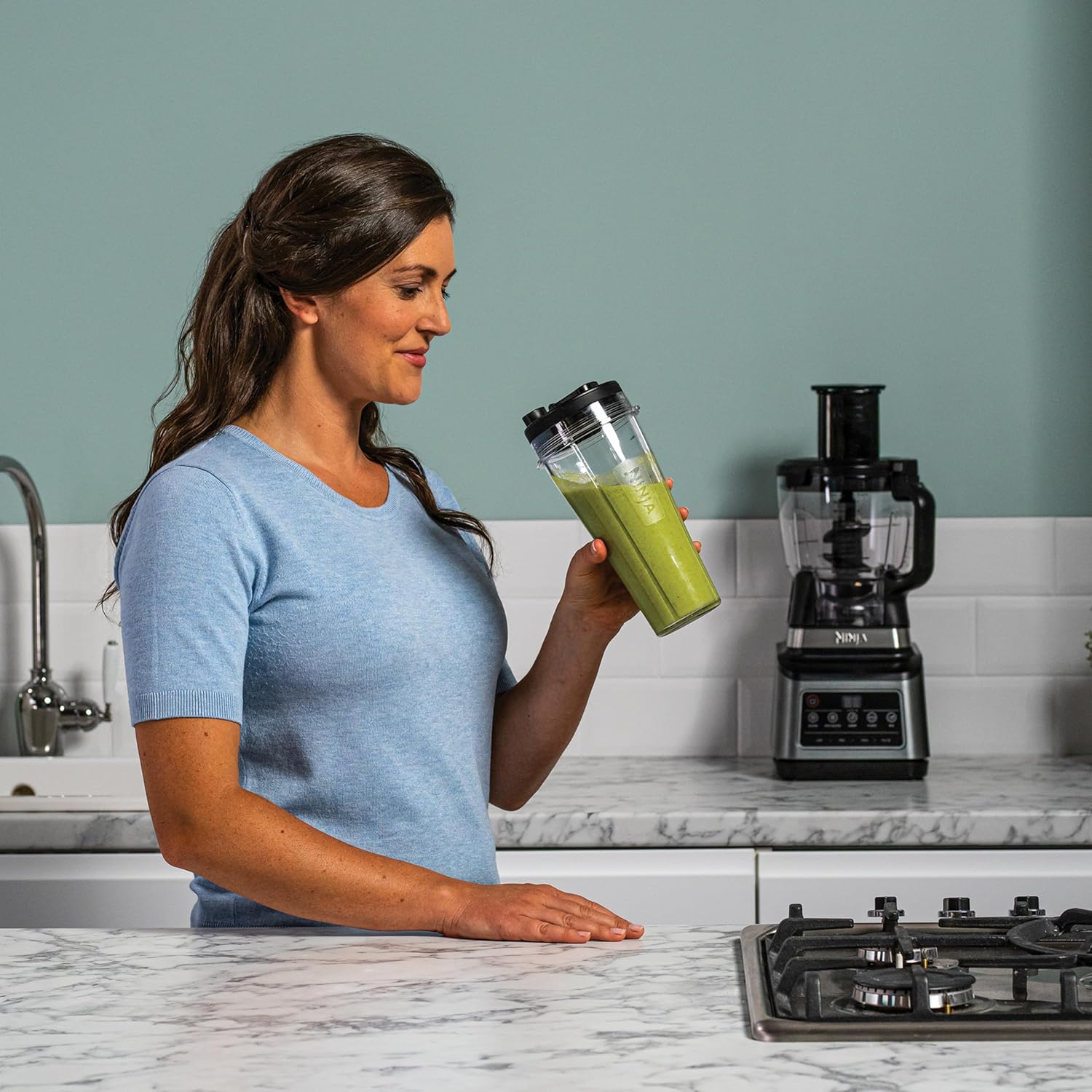 Ninja 3-in-1 Food Processor & Blender with 5 Automatic Programs: Blend, Max Blend, Chop, Mix, Puree, 1.8L Bowl, 2.1L Jug, 700ml Cup, 1200W, Dishwasher Safe Parts, Auto-iQ, Black BN800UK - Image 7