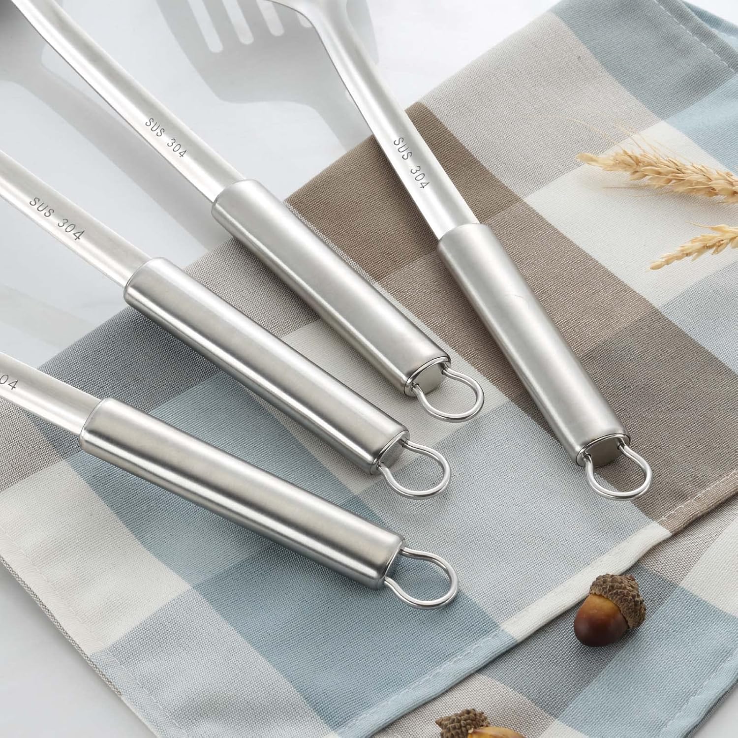 Pleafind 4-Pcs Kitchen Utensils Set, Stainless Steel Cooking Utensils Set, Utensils Set Include Wok Ladle, Slotted Spoon, Wok Spatula and Slotted Spatula, Dishwasher Safe - Image 5