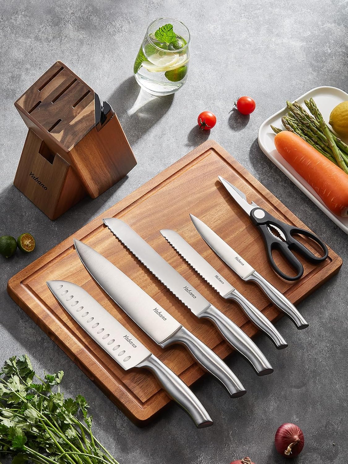 Kitchen Knife Set with Block, 7 Piece German Stainless Steel Knives Set with Built-in Sharpener, Chef Knife Set with Scissors and Acacia Wood Block, Professional Sharp Knives for Home Cooking - Image 6