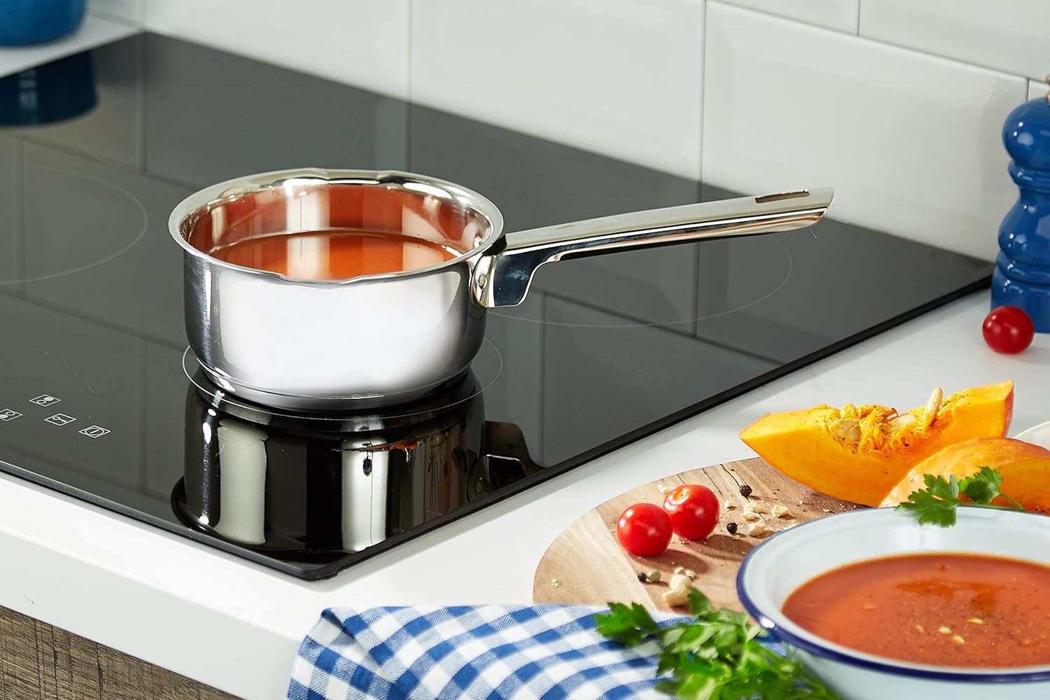 Penguin Home Stainless Steel Milk Pan 14cm/1 Litre Capacity/Double Sided Pouring Lips/Suitable for Induction, Ceramic, Gas & Electric Hobs/Versatile Cooking Pot/Saucepan/Small Milk Pot/Dishwasher Safe - Image 2